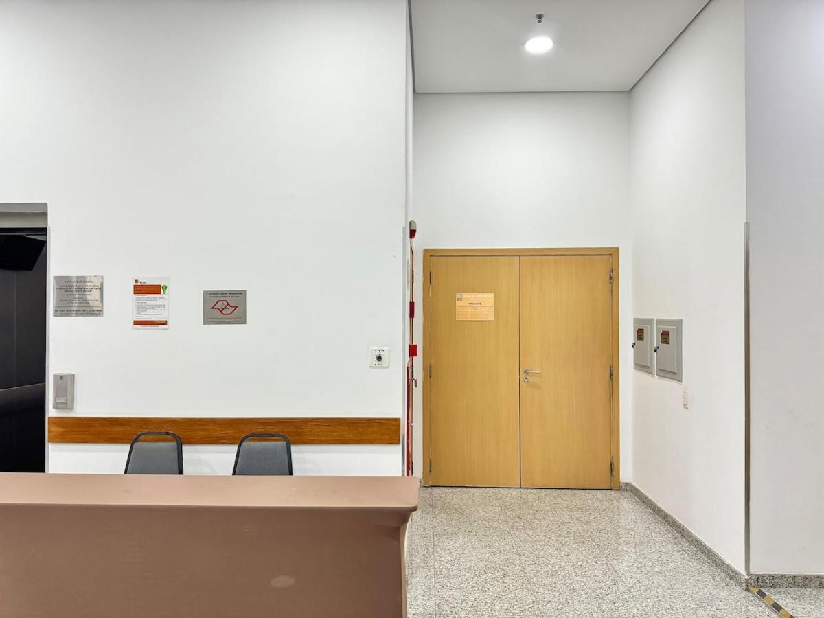 Apartamento Proximo Metro Paulista, Piscina, Sauna, Academia